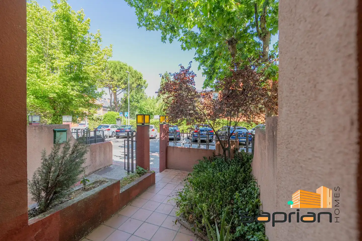 Vista exterior de Casa o chalet en venta en Villanueva del Pardillo con Terraza y Piscina comunitaria