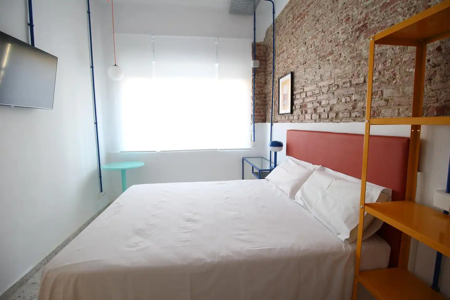 Bedroom of Ground floor for share in Madrid  with Air Conditioner, Heating and Furnished