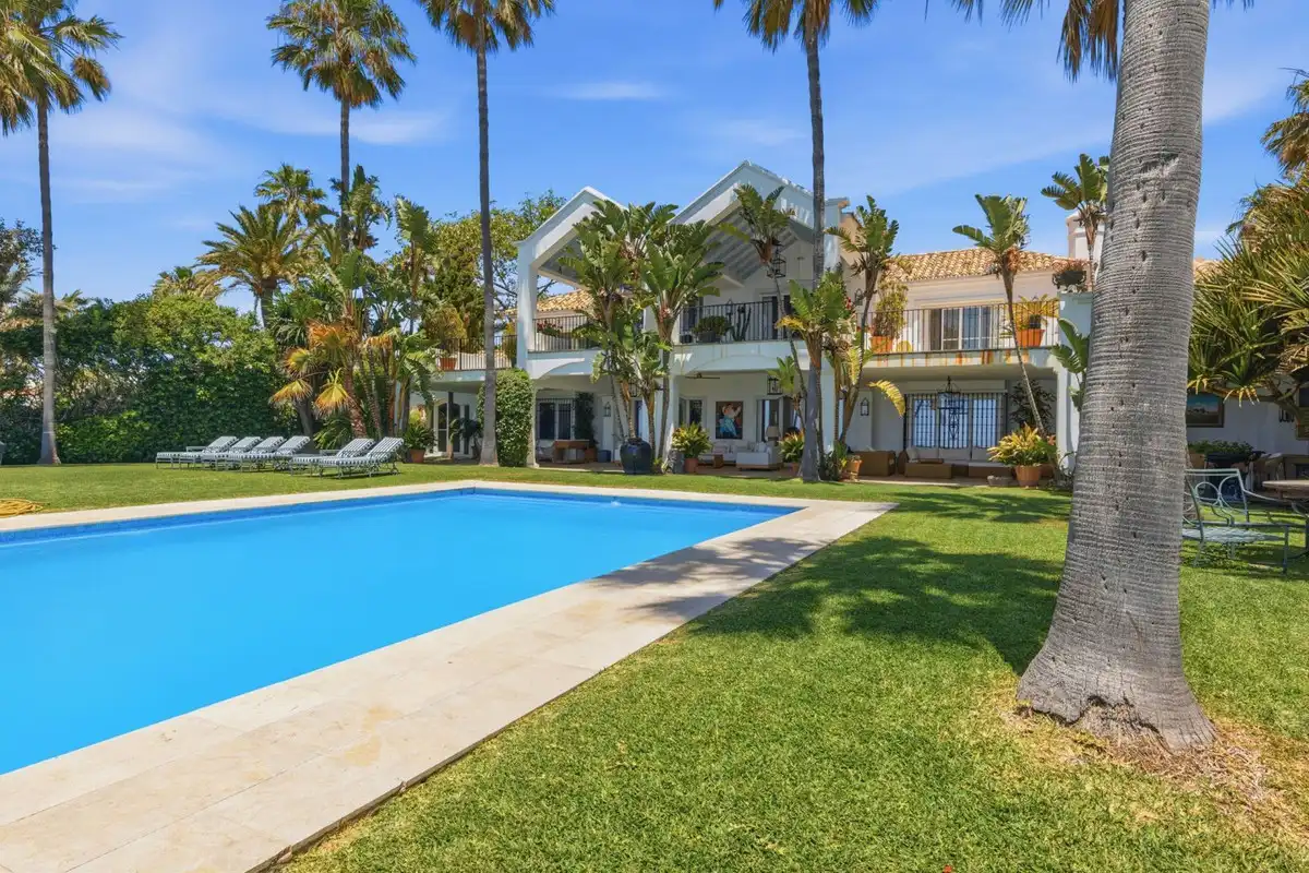 Jardí de Casa o xalet de lloguer en Estepona amb Aire condicionat, Jardí privat i Terrassa