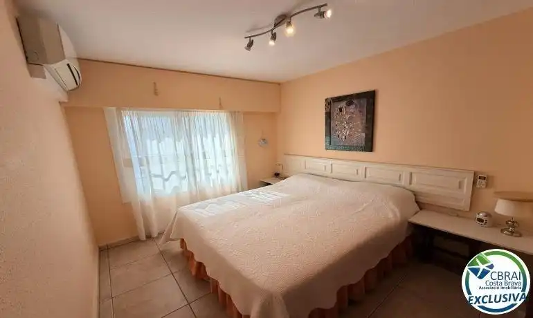 Apartamento con piscina en venta en DE LA GOLA DE L'ESTANY, imagen 18