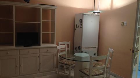Foto 3 de Apartament de lloguer a Avenida Alcalde Luis Uruñuela, Urbadiez - Entrepuentes, Sevilla