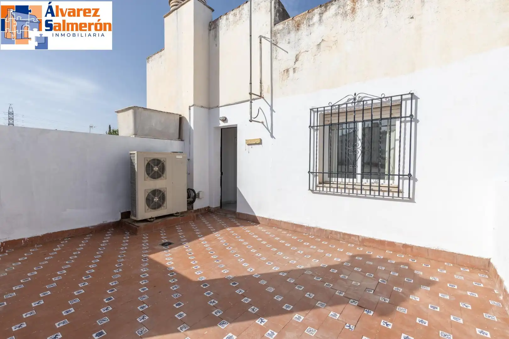 Terrace of Detached homes for sale in Granada  with Heating, Terrace and Storage room