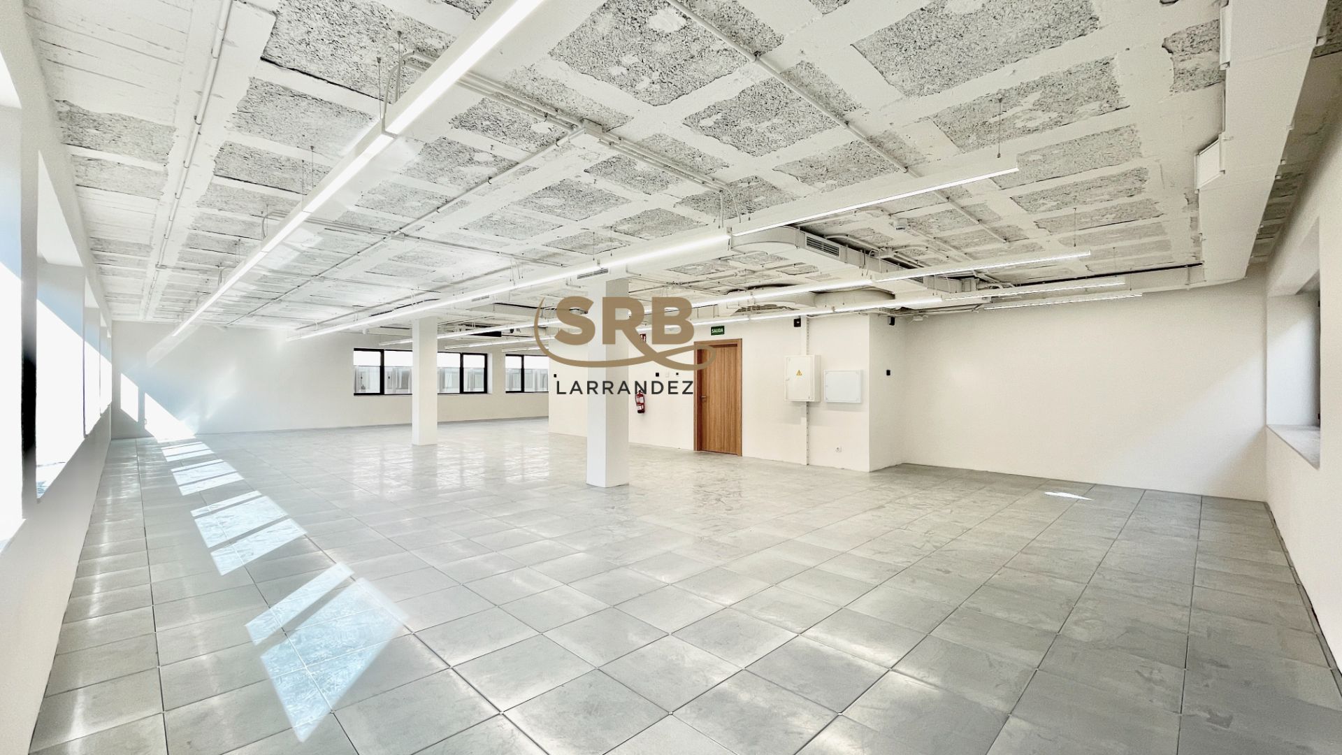 Office to rent in  Barcelona Capital  with Air Conditioner and Heating