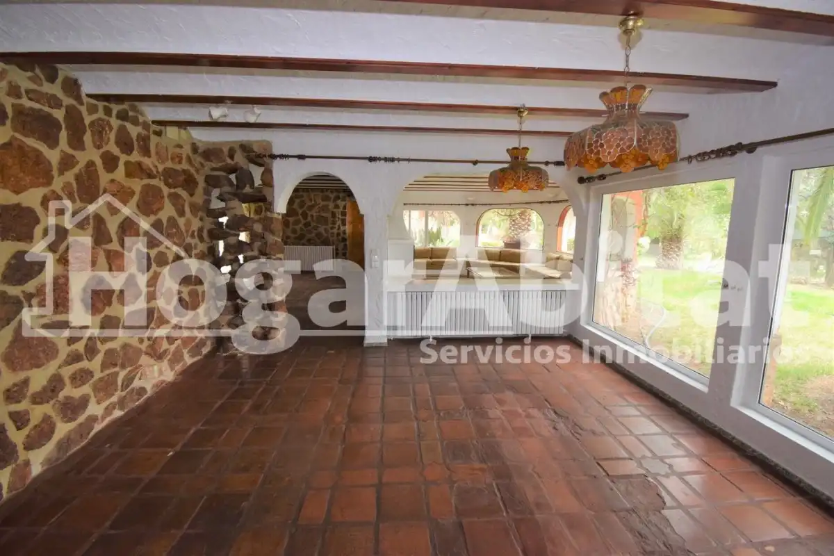 Chalet con piscina en venta en Calle RONDA DEL PUIG DE SANTA MARÍA, imagen 3