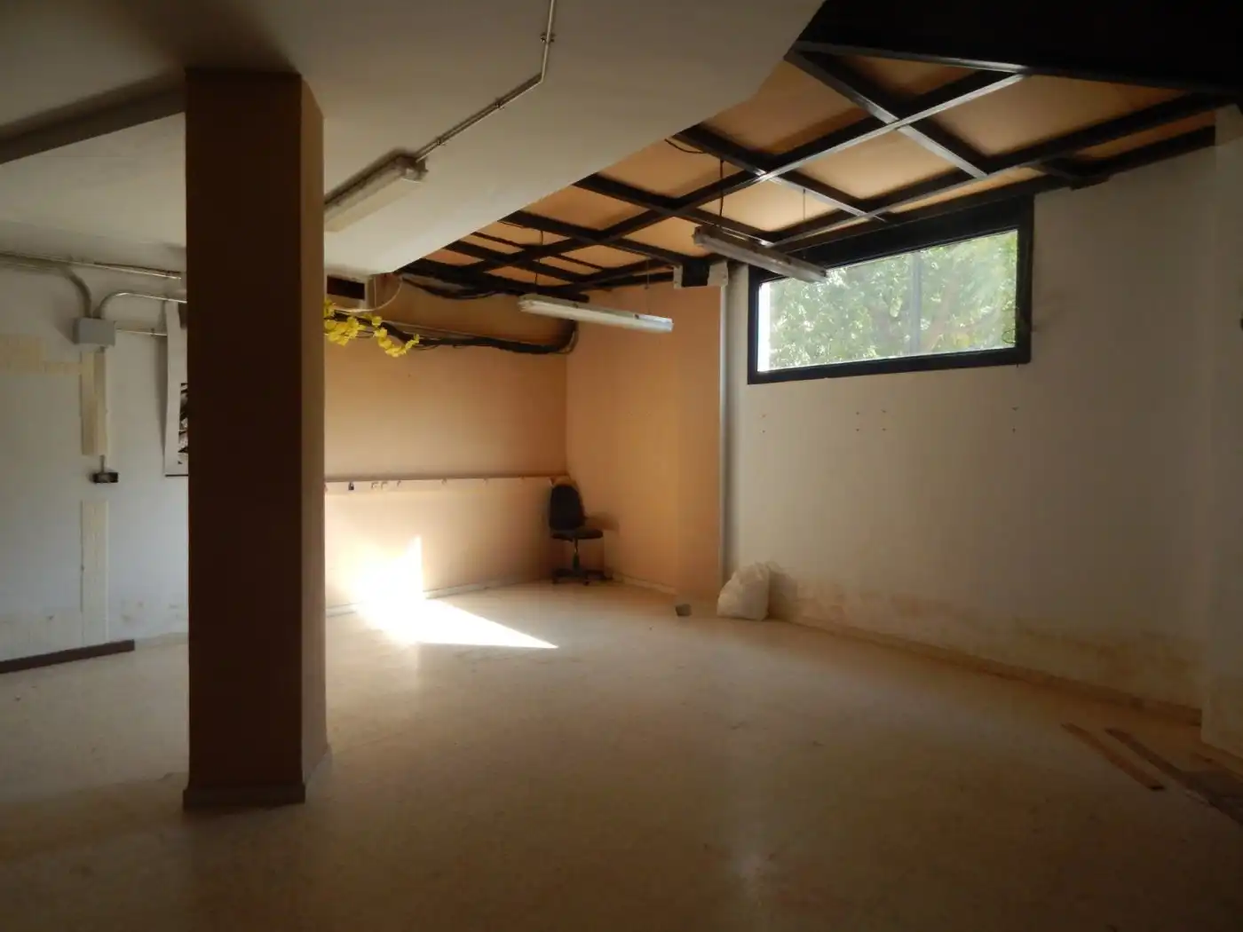 Business premises for sale in Sant Josep - Zona Hospital, imagen 7