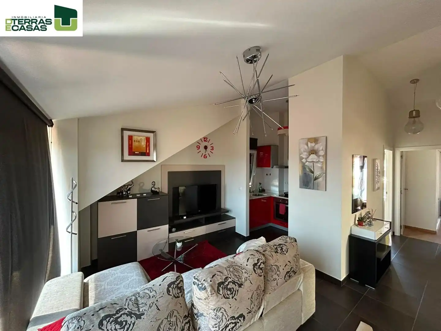 Sala d'estar de Àtic en venda en Ribeira amb Calefacció, Terrassa i Traster