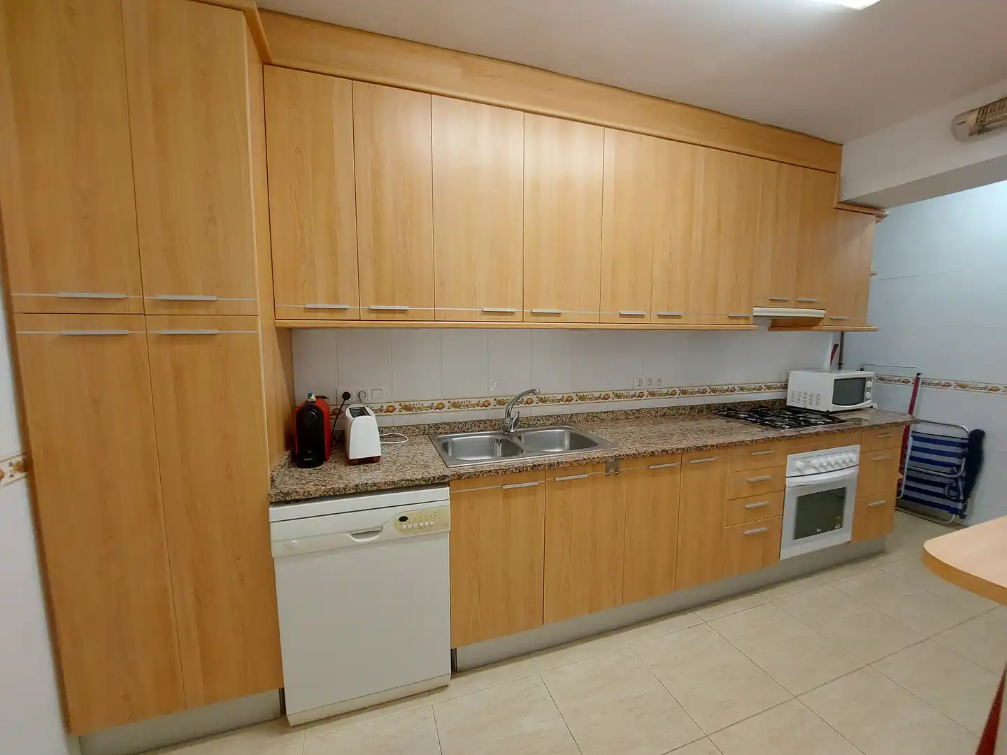 Kitchen of Flat for sale in Castell d'Aro, Platja d'Aro i s'Agaró  with Furnished and Jacuzzi