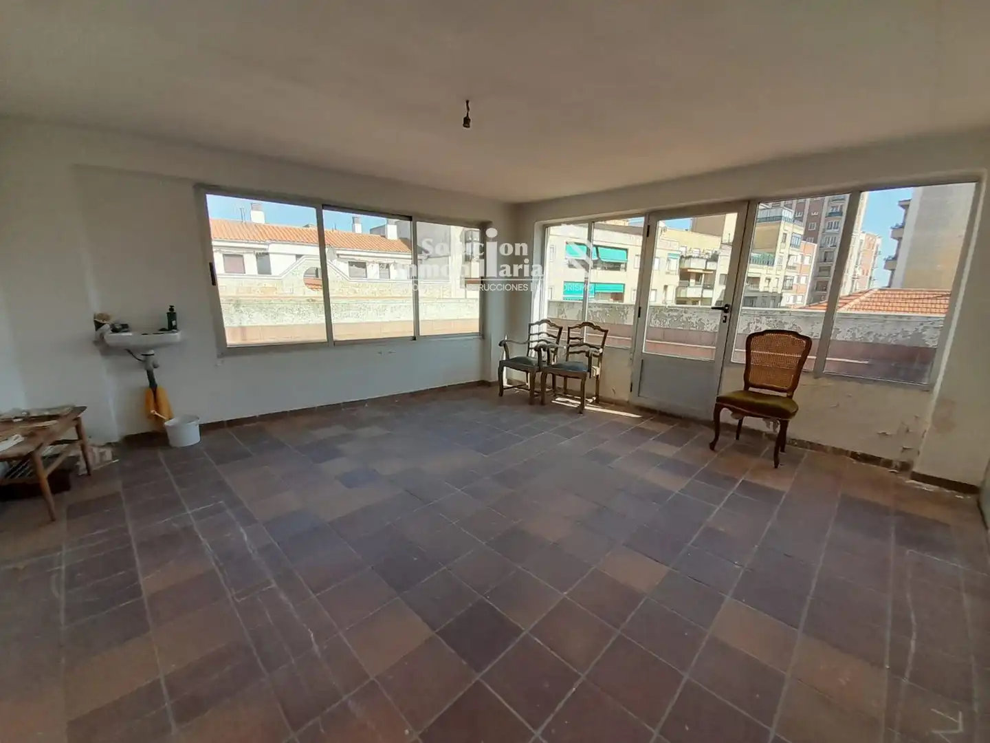 Oficina en venta en Salesas