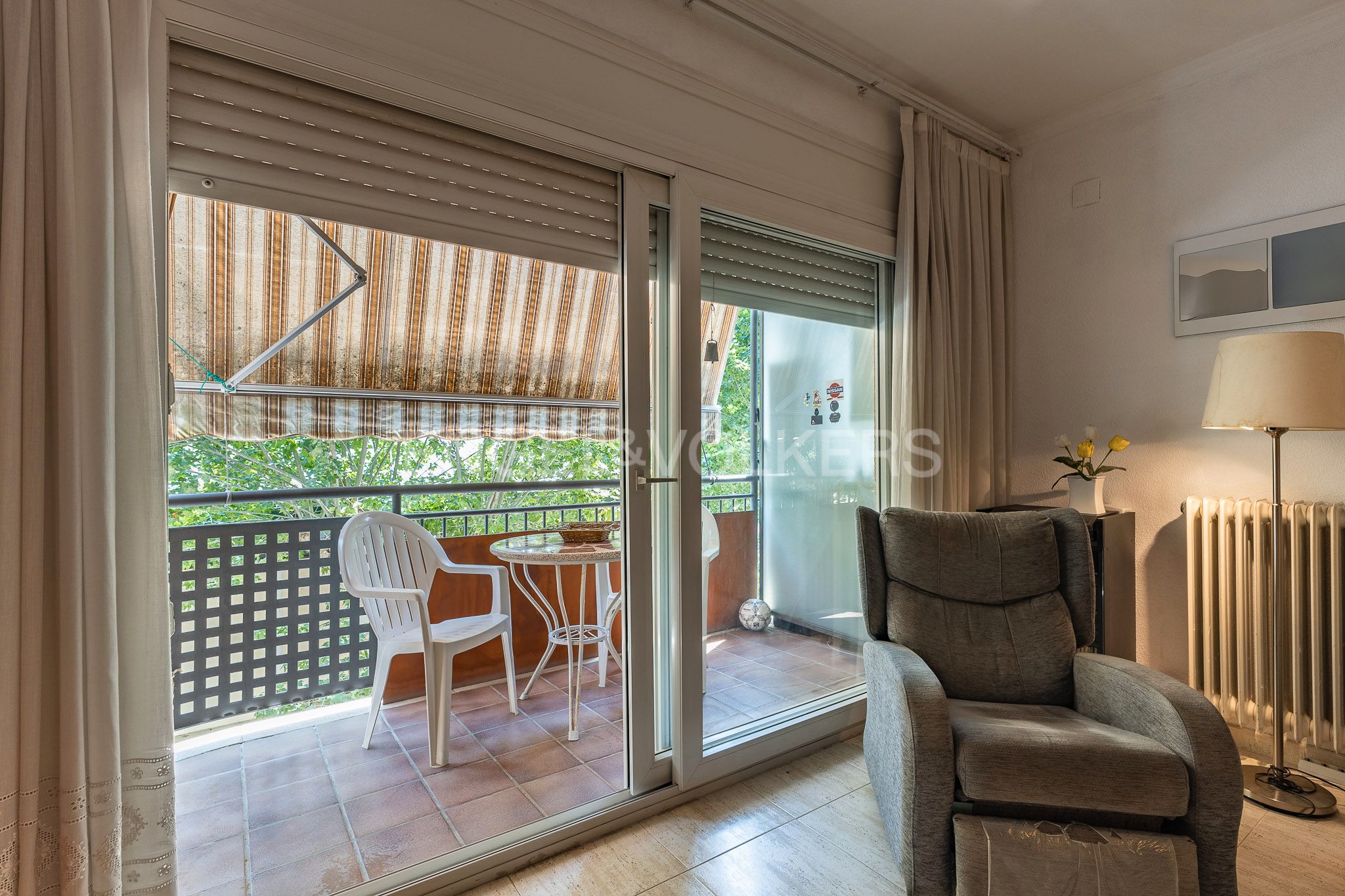 Außenansicht von Wohnungen zum verkauf in Montornès del Vallès mit Heizung und Balkon