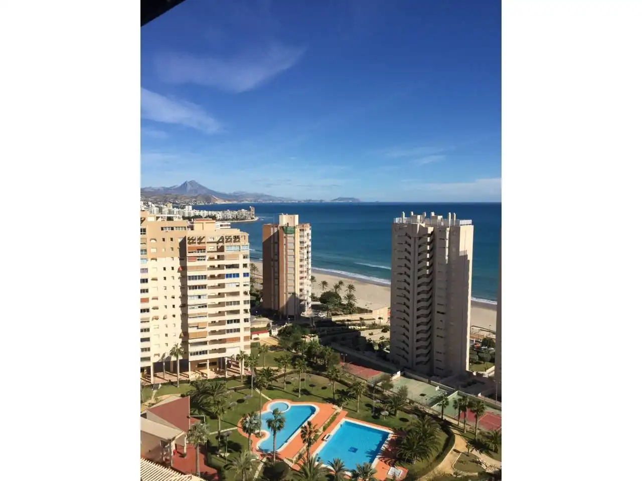 Exterior view of Flat for rent in El Campello  with Air Conditioner, Heating and Alarm