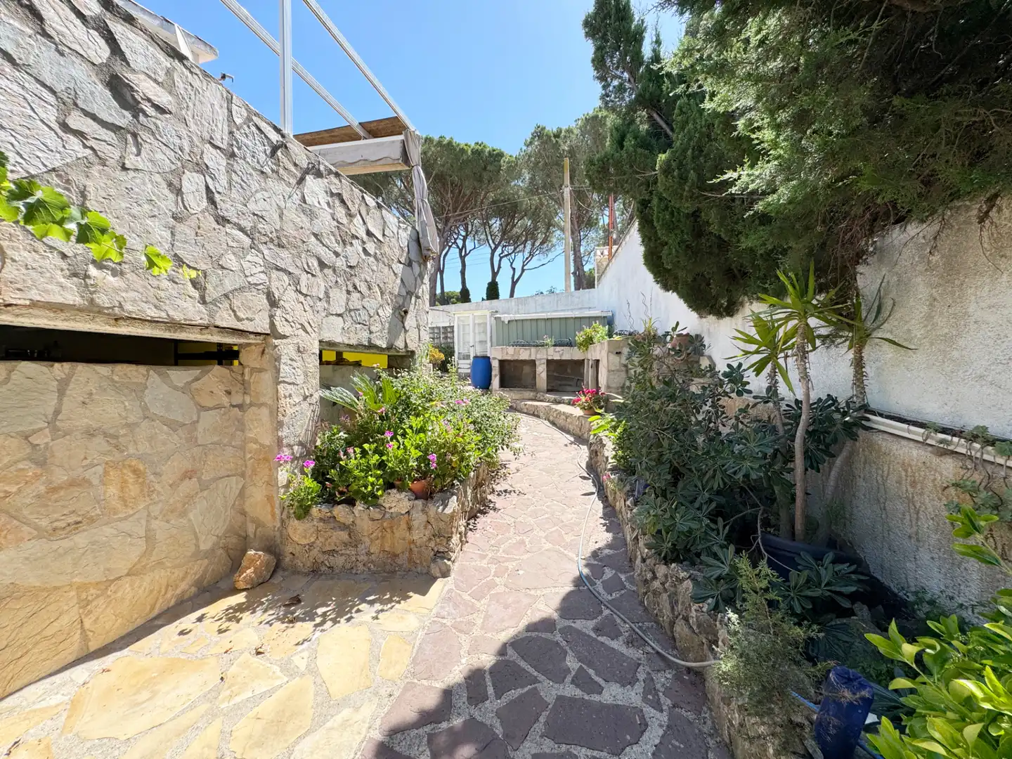Garden of Houses for sale in L'Escala  with Private garden, Terrace and Alarm