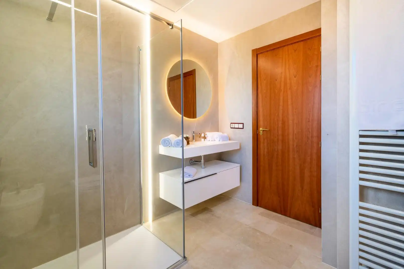 Baño de Apartamento de alquiler en L'Alfàs del Pi con Aire acondicionado, Terraza y Amueblado