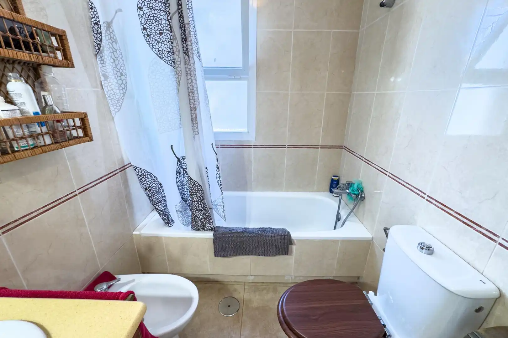Bany de Casa adosada en venda en Torrevieja amb Aire condicionat, Jardí privat i Terrassa