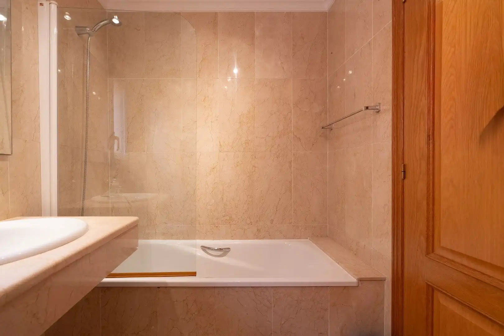Apartment with pool for sale in Montañar - El Arenal, imagen 13
