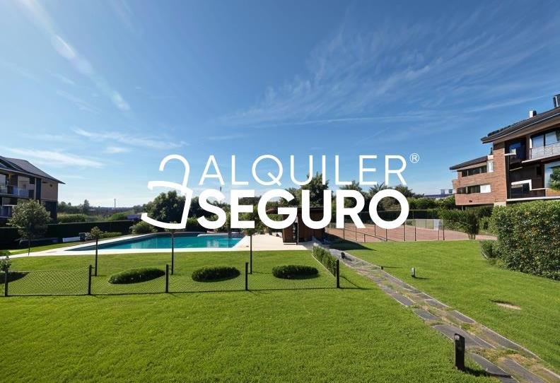 Photo 1 of Flat to rent in Pablo Picasso, Golf - El Carralero, Madrid