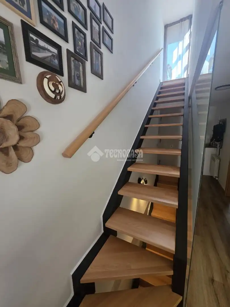 Flat for sale in Cadrete  with Air Conditioner, Heating and Terrace