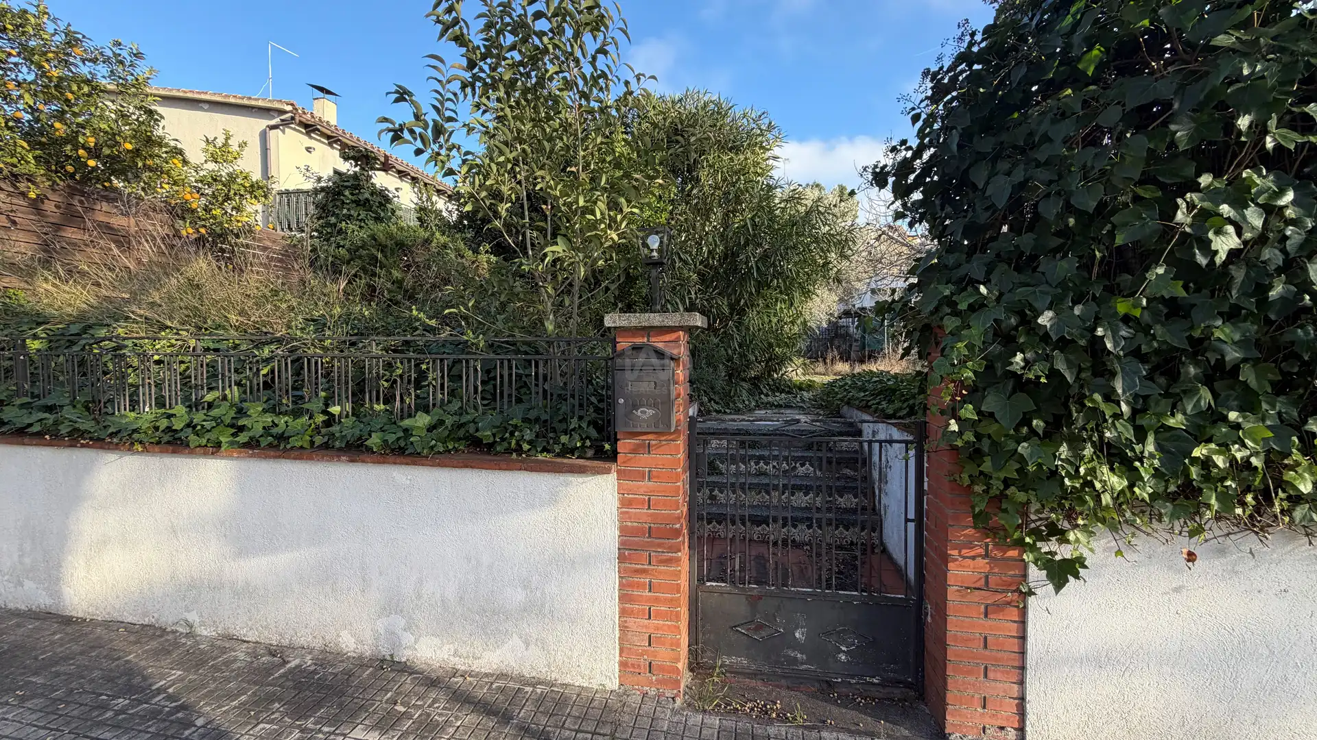 Exterior view of Residential for sale in Sant Cugat del Vallès