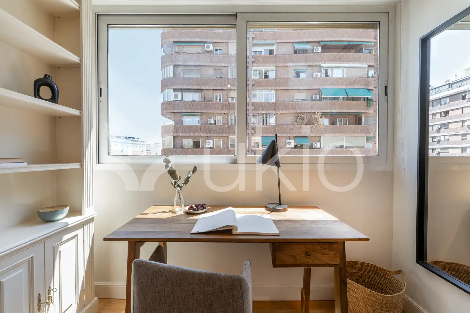 Apartamento de alquiler en Avenida de Alberto de Alcocer, Hispanoamérica - Bernabéu