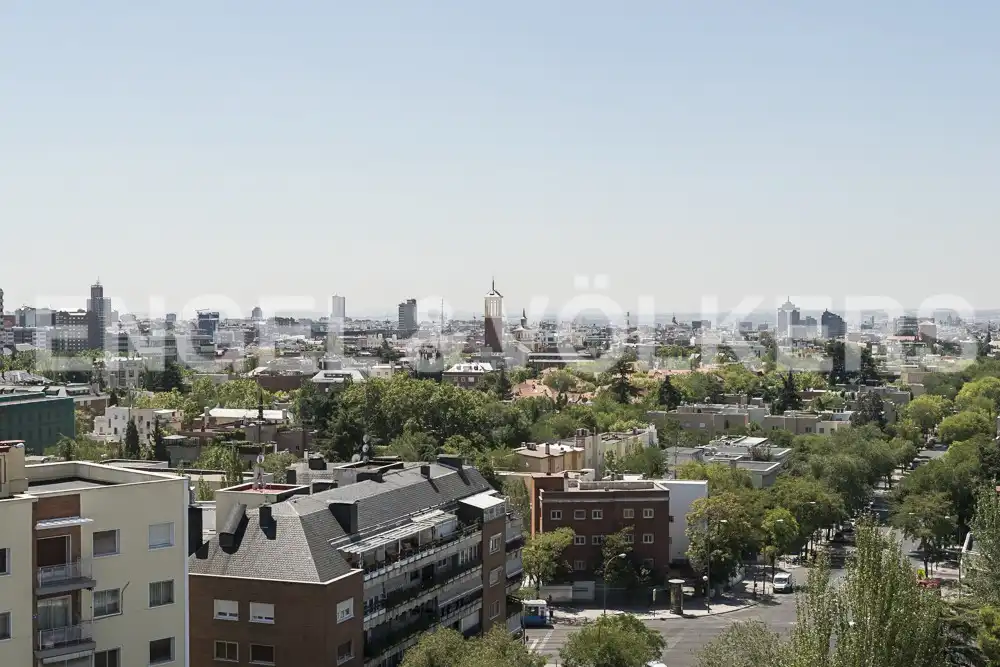 Vista exterior de Pis de lloguer en Madrid amb Aire condicionat i Calefacció