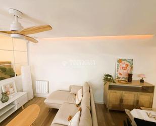 Living room of Flat for sale in  Madrid Capital  with Heating and Terrace