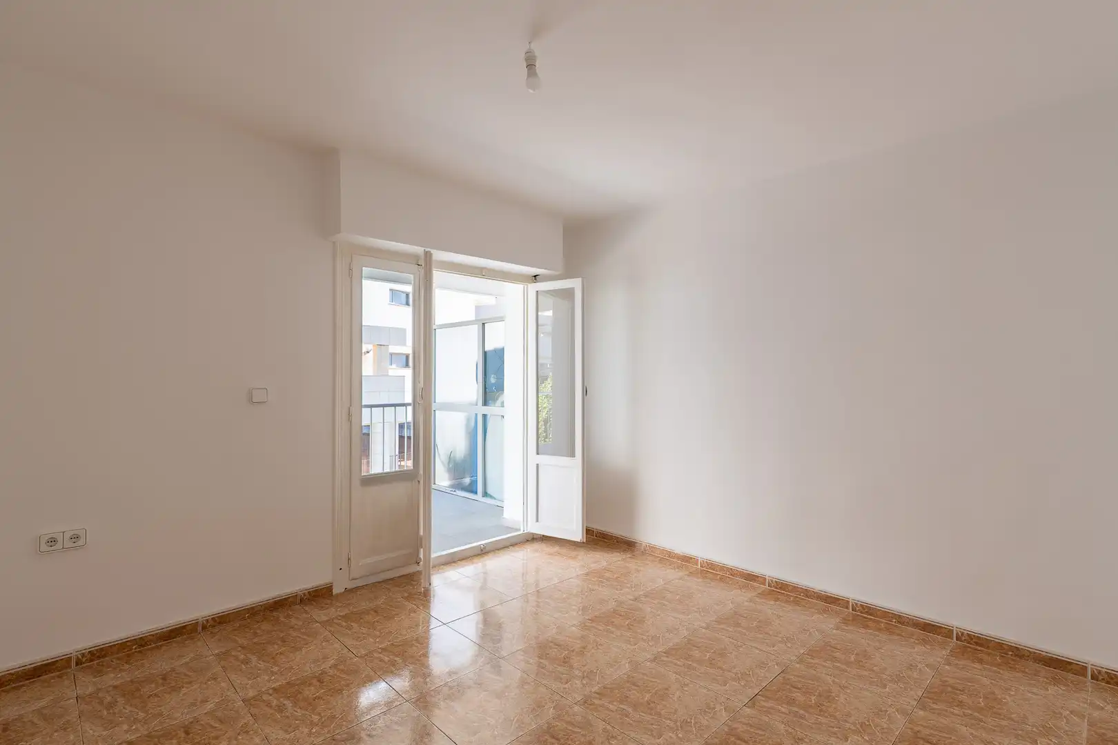Appartement compact à vendre à Canuta, imagen 3