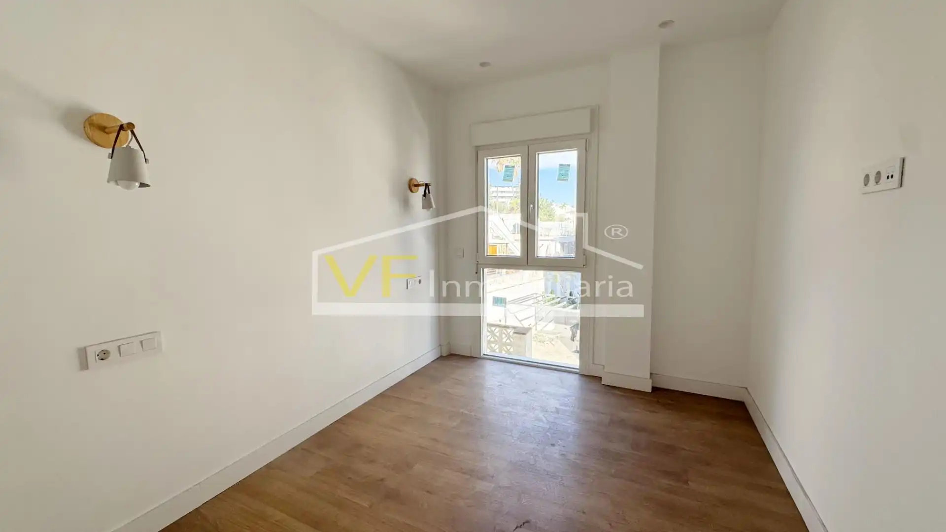 Dormitori de Dúplex en venda en Torremolinos amb Jardí privat, Terrassa i Traster