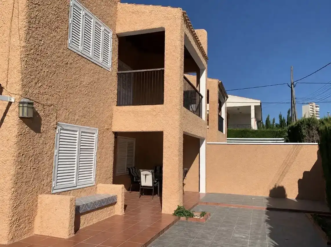 Vista exterior de Casa o chalet de alquiler en Mazarrón con Aire acondicionado, Jardín privado y Trastero