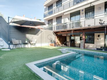 Dúplex con balcón en venta en Carrer Can Mas Colomé