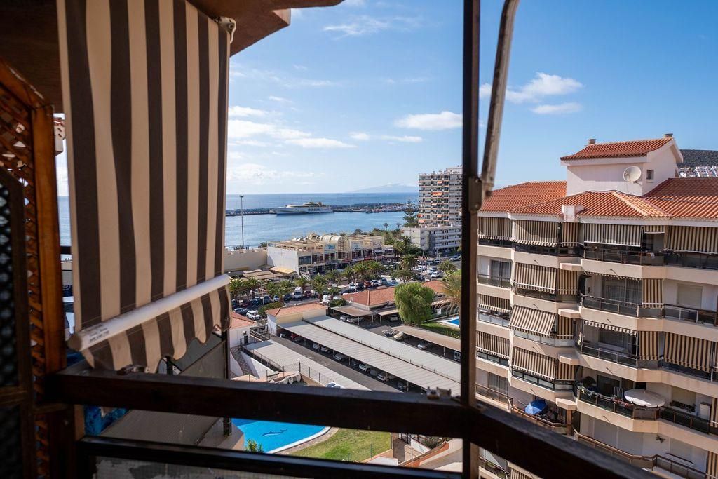 Habitación de Piso en venta en Arona con Piscina comunitaria