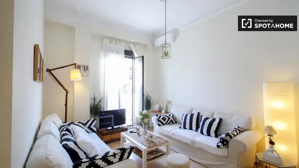 Room in Valencia, Valencia