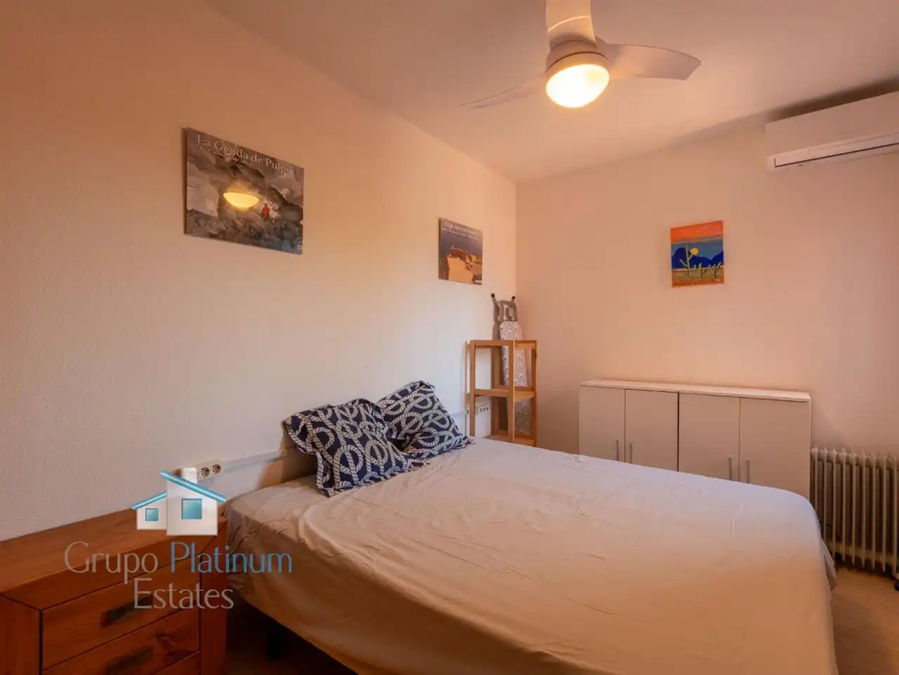 Dormitori de Apartament en venda en Pulpí amb Aire condicionat, Terrassa i Piscina