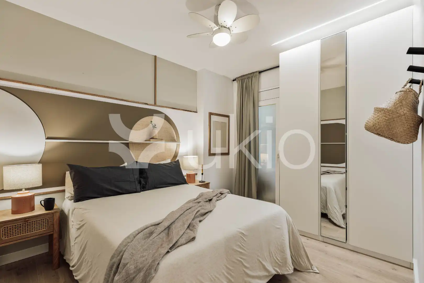 Wohnung zur Miete in Carrer de Casanova, L'Antiga Esquerra de l'Eixample