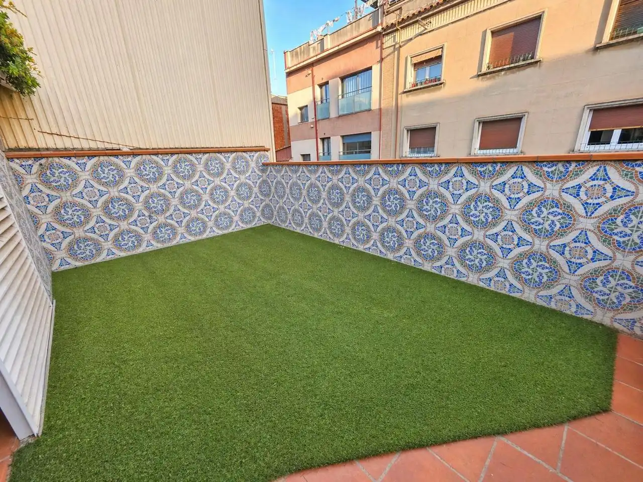 Terrassa de Edifici en venda en Cornellà de Llobregat