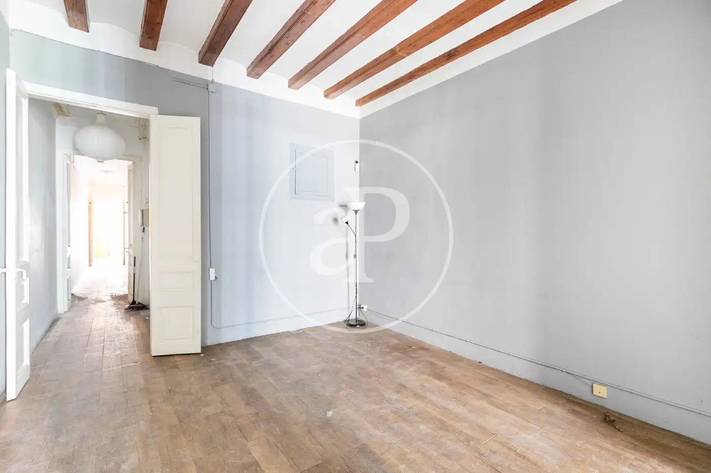 Sala de estar de Piso en venta en Barcelona con Calefacción y Balcón