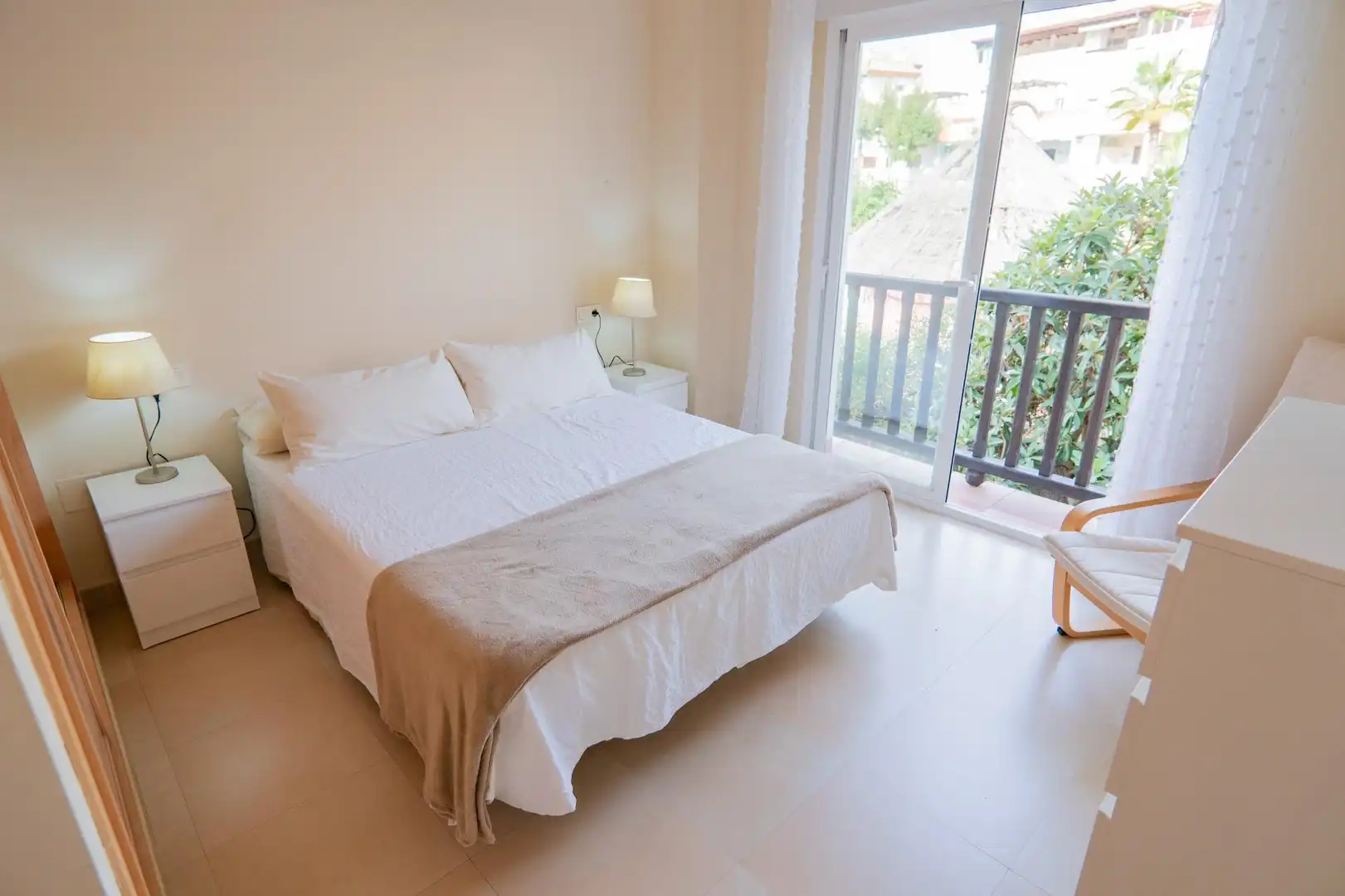 Wohnung zur Miete in Caleta de Vélez