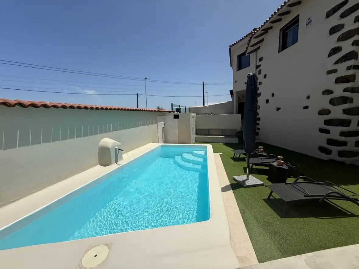 Piscina de Casa o xalet en venda en La Orotava amb Terrassa