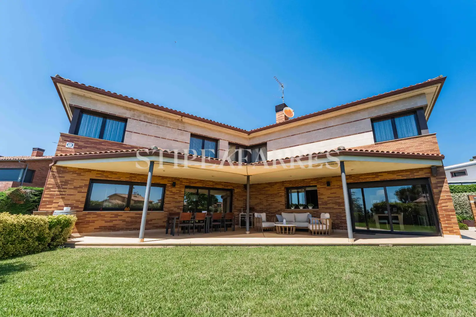 Vista exterior de Casa o chalet en venta en La Garriga con Aire acondicionado, Calefacción y Jardín privado