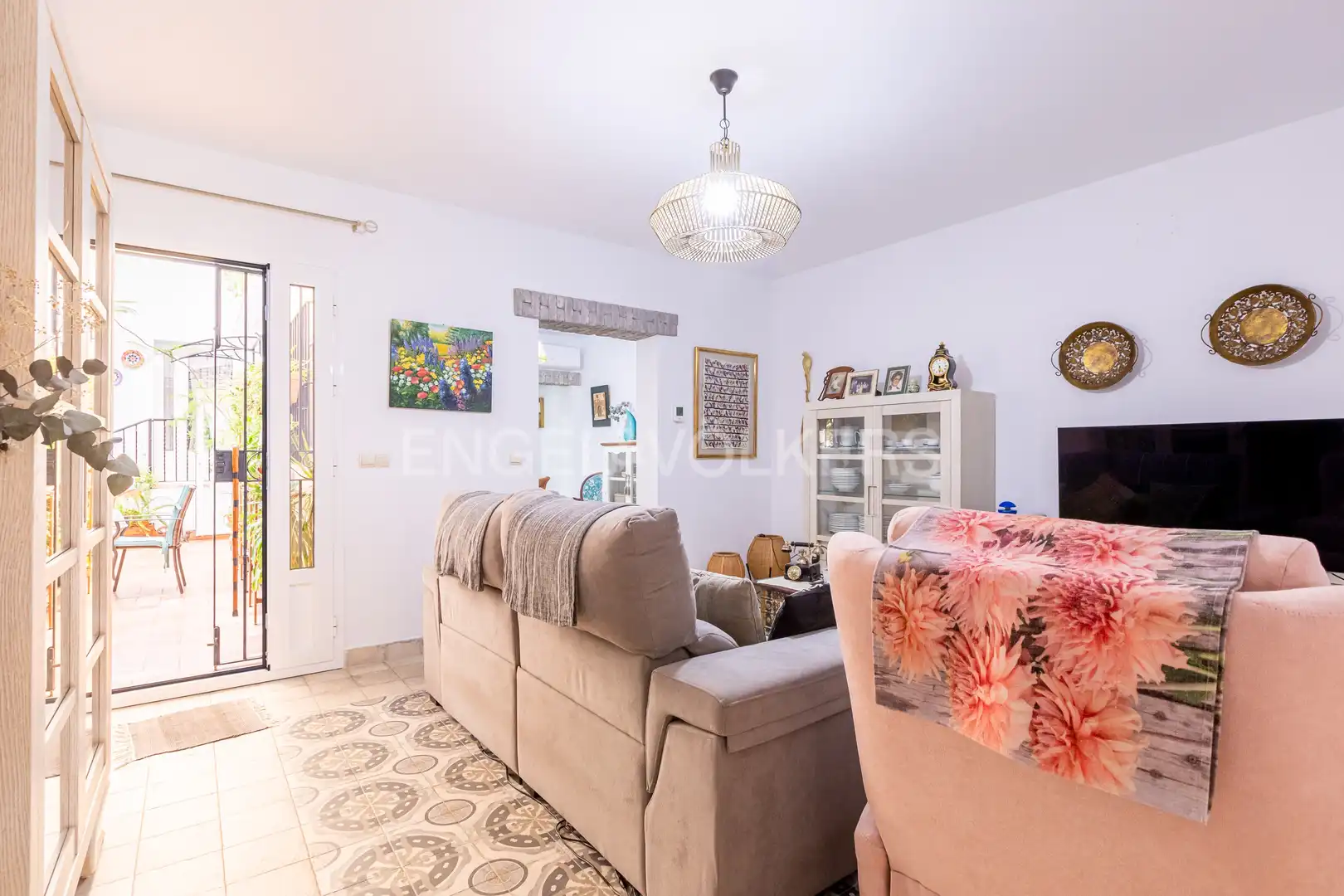 Sala d'estar de Casa o xalet en venda en Utrera amb Aire condicionat, Calefacció i Terrassa