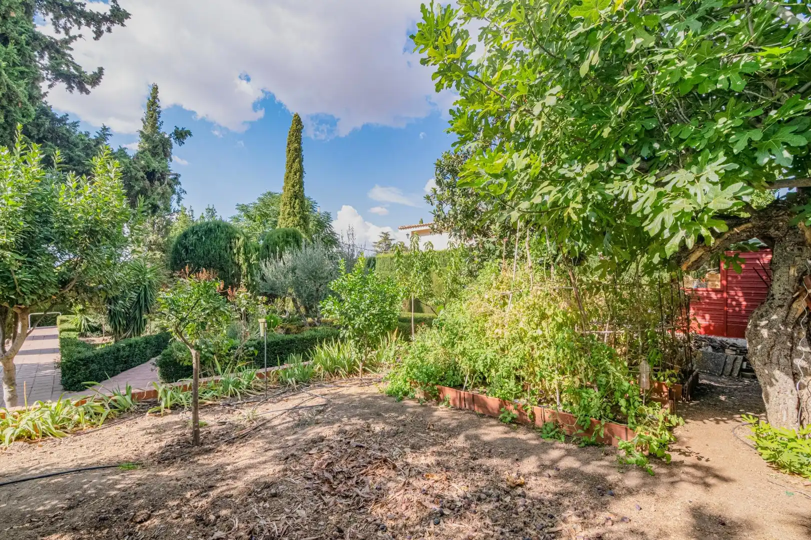 Residential for sale in Barrio de la Vega