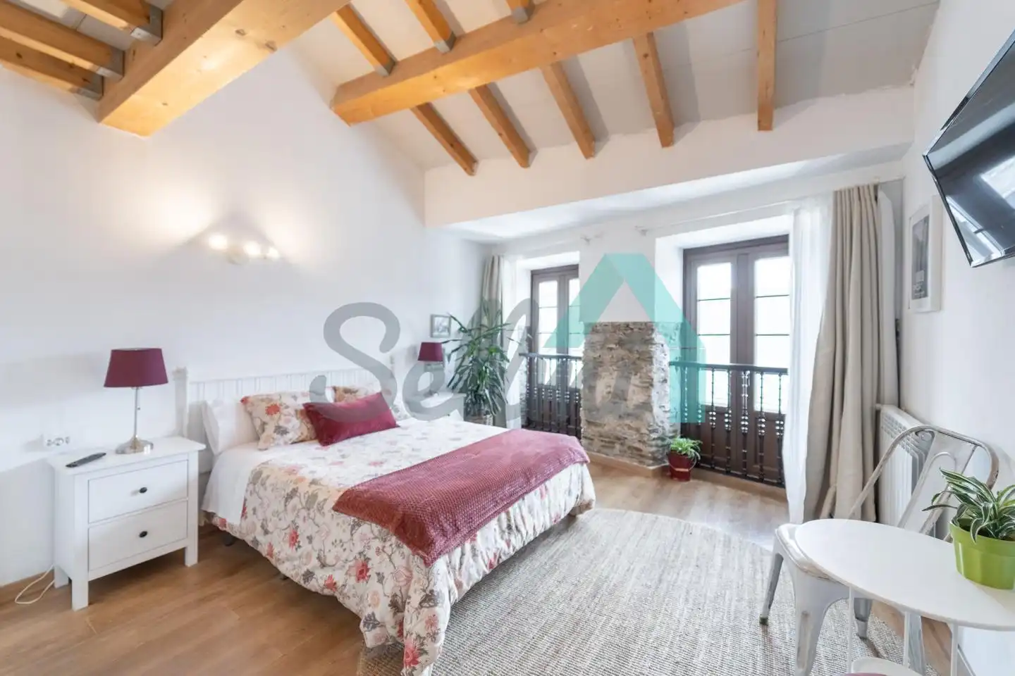 Habitación de Casa adosada en venta en Ribadeo con Calefacción, Jardín privado y Terraza
