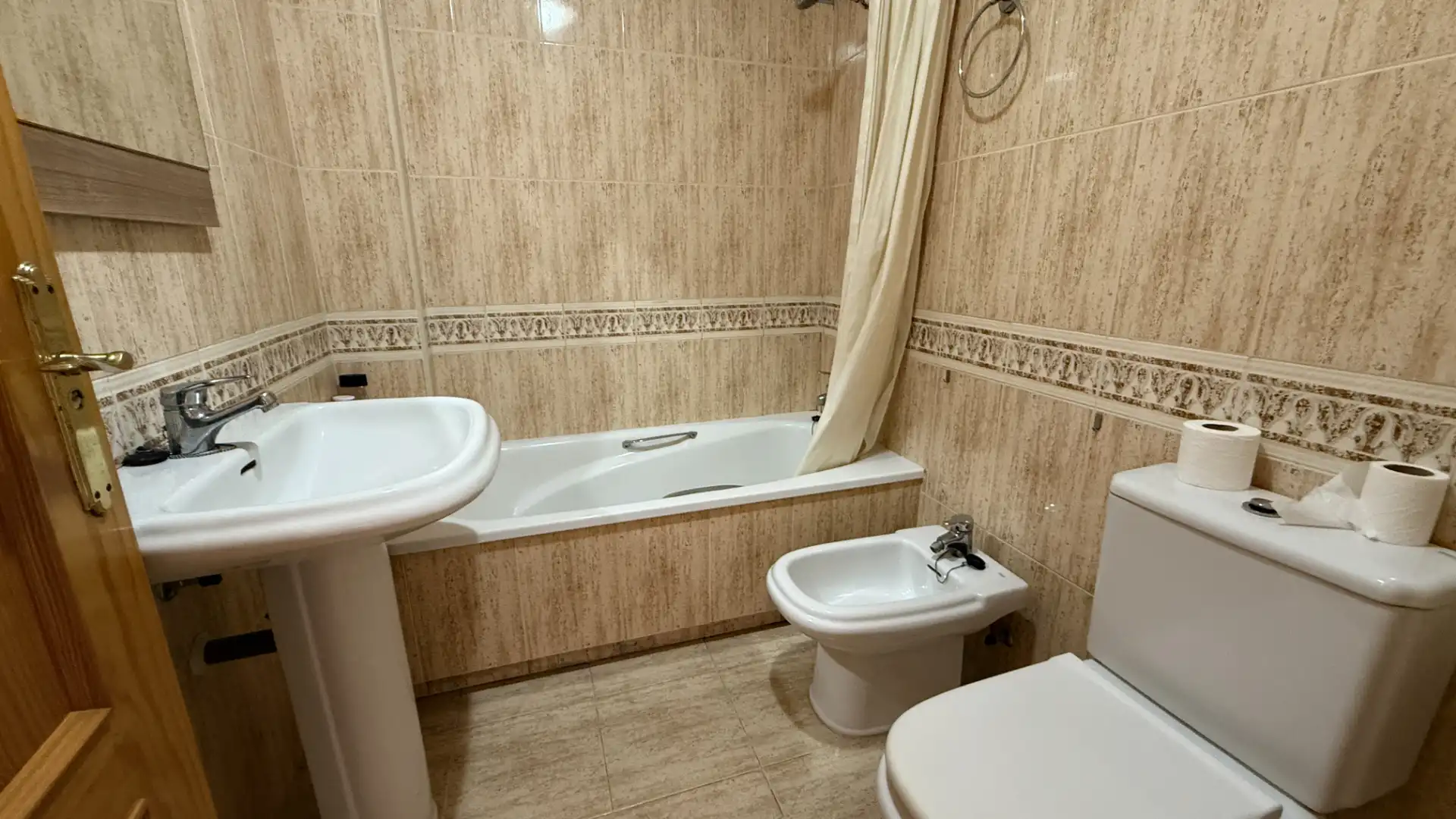Flat with terrace to rent in Calle Infantes 31, imagen 14