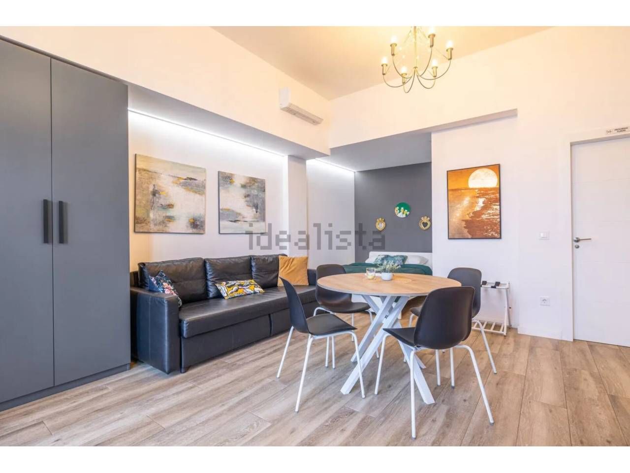 Sala d'estar de Estudi en venda en Montcada i Reixac