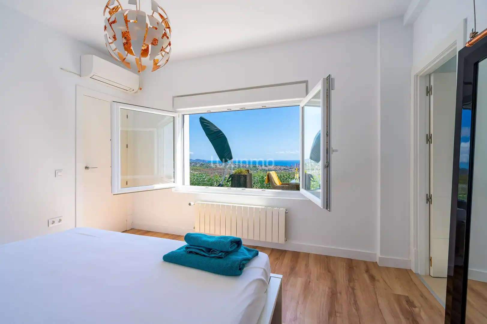 Schlafzimmer von Haus oder Chalet zum Verkauf in Calpe / Calp mit Klimaanlage, Heizung und Terrasse