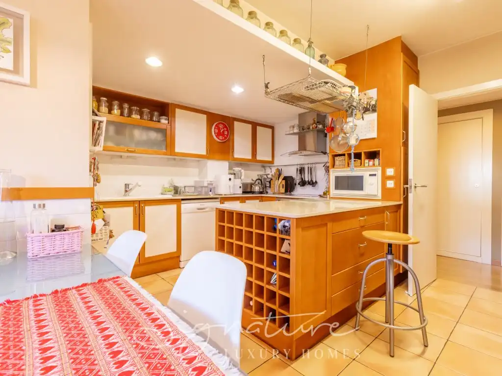 Cuina de Planta baixa de lloguer en Sant Cugat del Vallès amb Aire condicionat, Jardí privat i Terrassa
