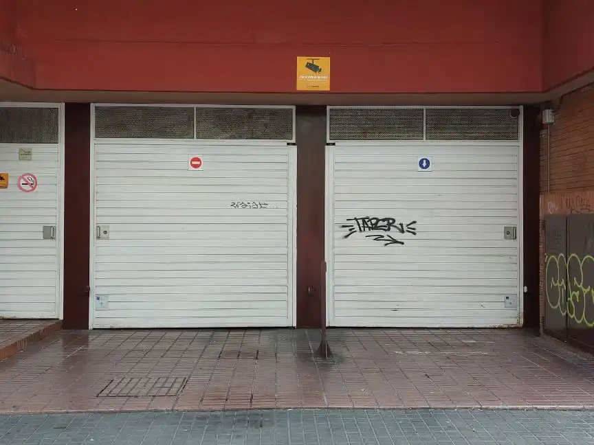 Parkplatz von Garage zur Miete in Barcelona