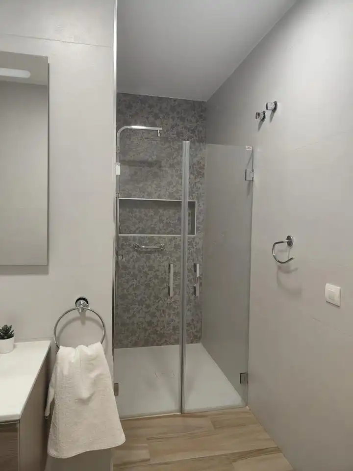 Bany de Casa o xalet de lloguer en Alhaurín de la Torre amb Aire condicionat, Jardí privat i Piscina