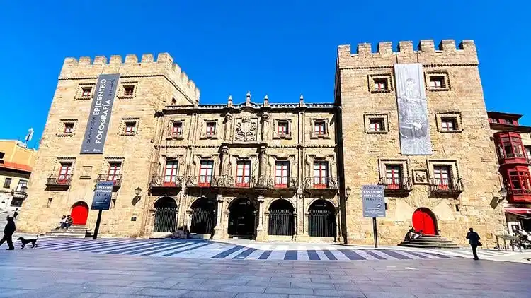 Exterior view of Flat for sale in Centro