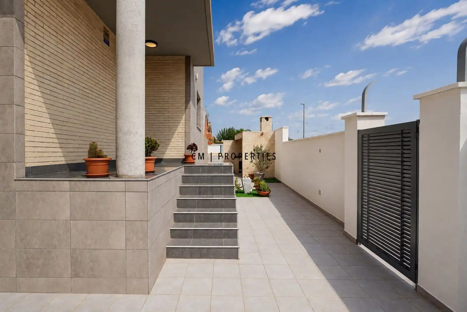 Terraza de Casa o chalet en venta en La Pobla de Vallbona con Aire acondicionado, Calefacción y Terraza