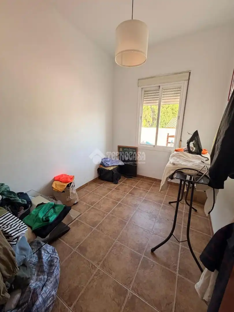Habitación de Casa adosada en venta en Antequera