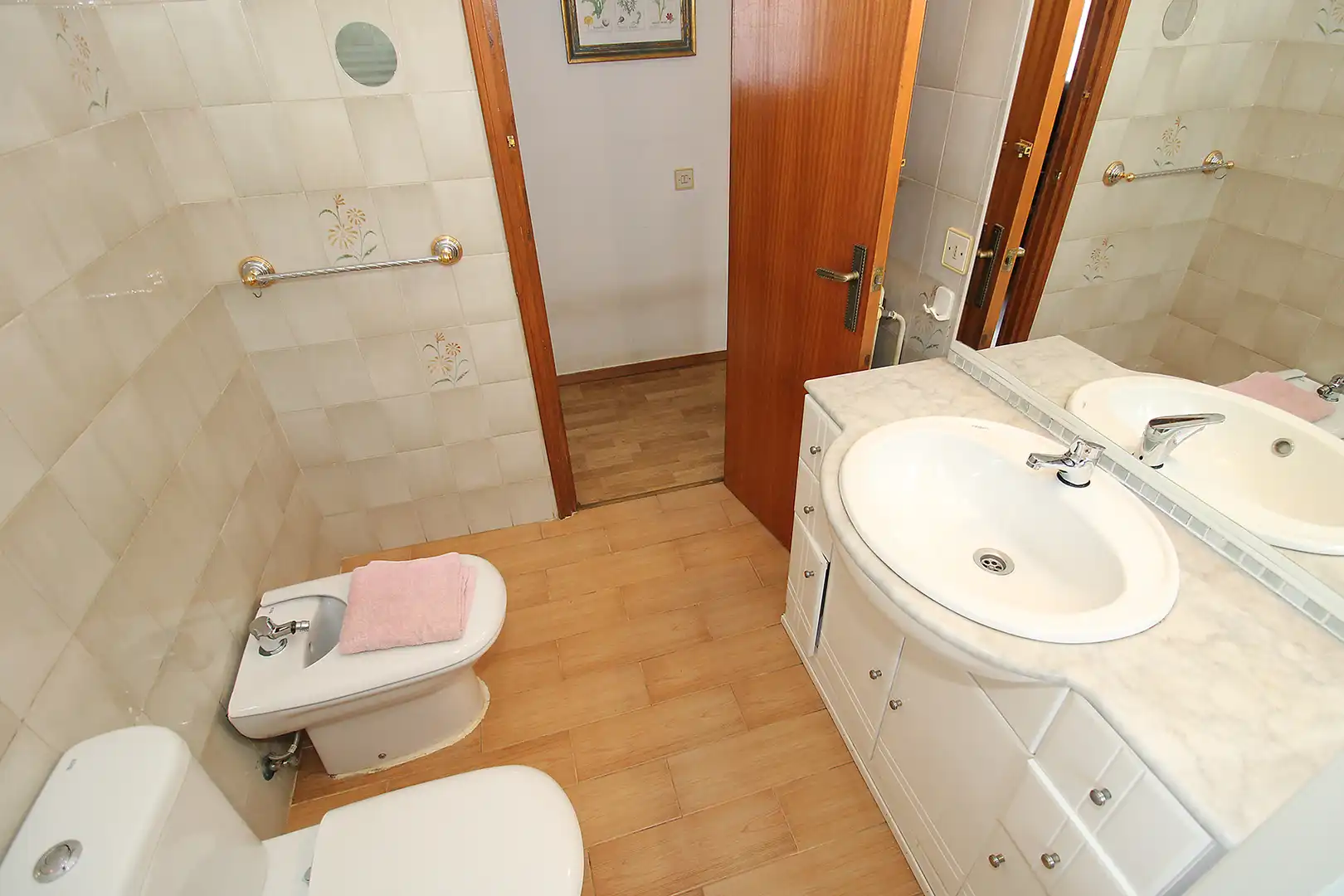 Detached house with garden for sale in Calle Bolivia, imagen 36